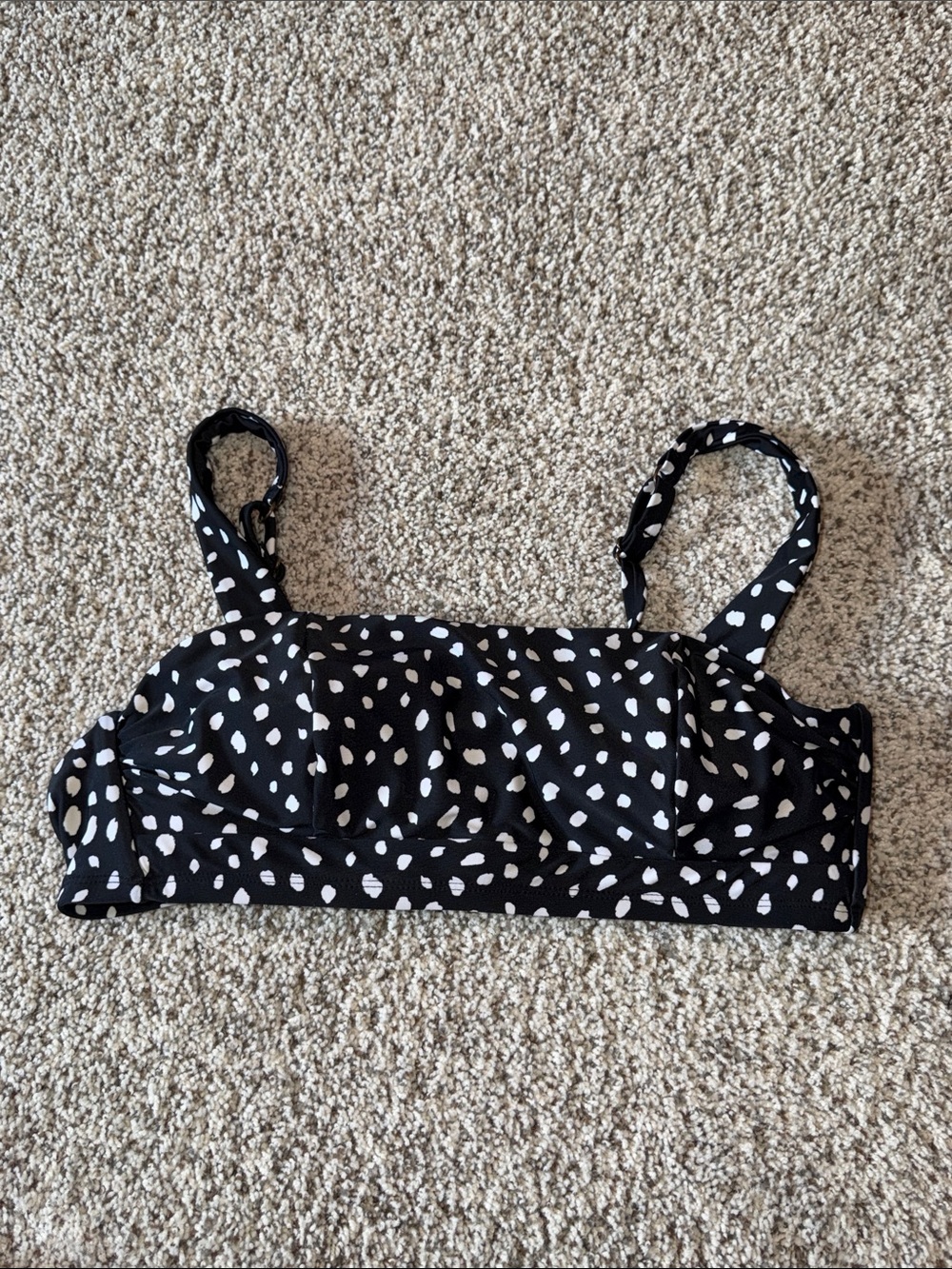 Island Escape Black and White Bikini Top
